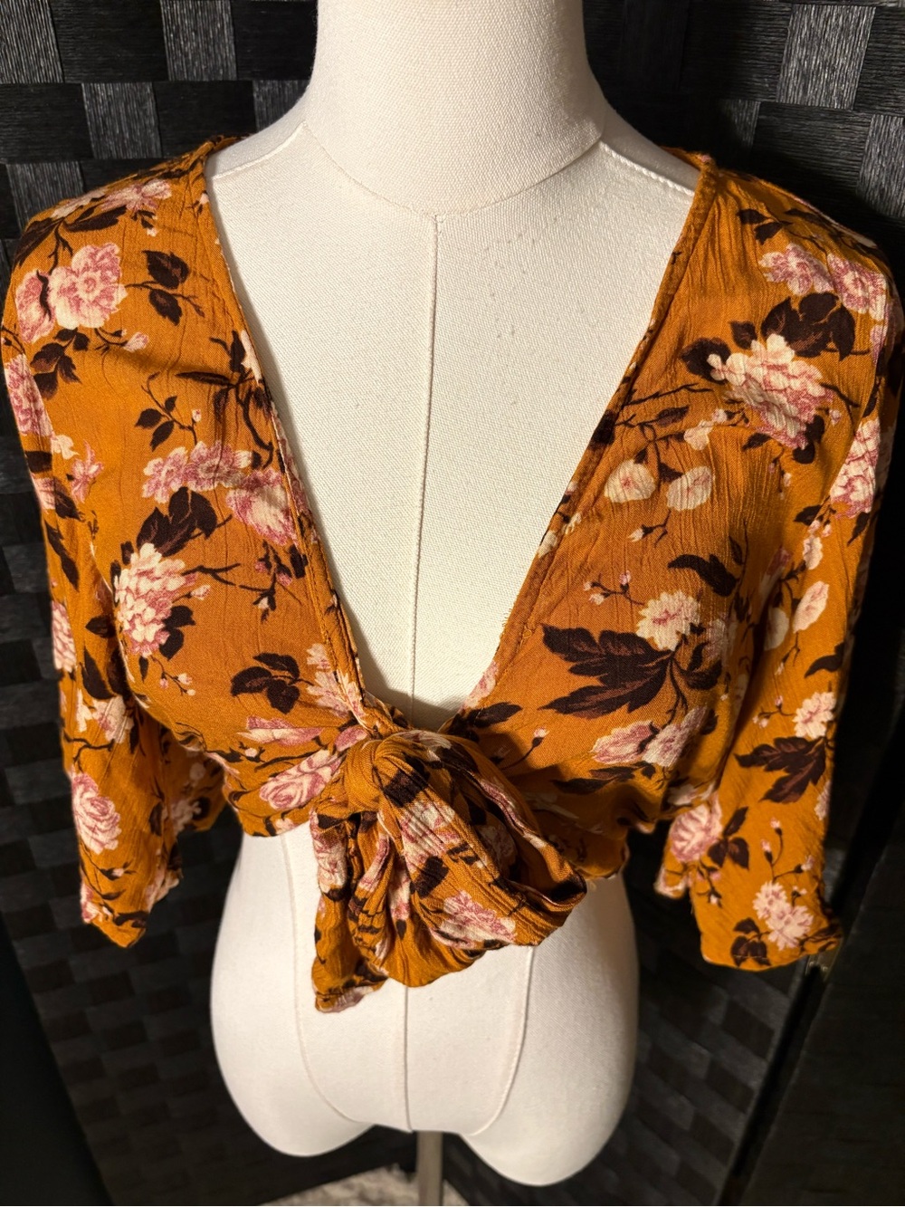 American Eagle Floral Tie Front Crop Top Blouse Mustard Orange Festival Boho